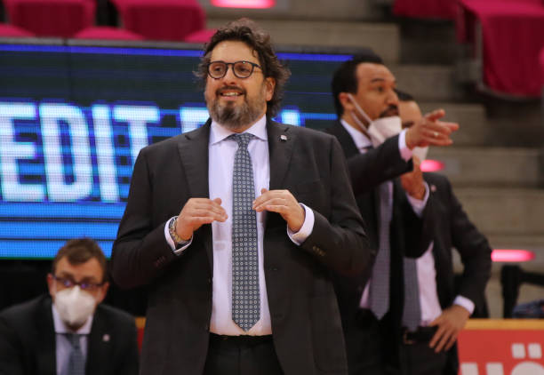 中场核心投 中场核心投