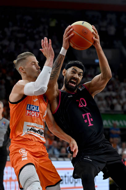 三分与防守 三分与防守