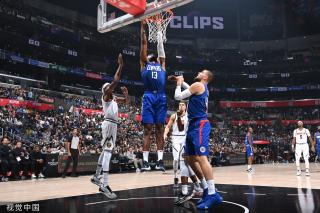 动了防守空 动了防守空