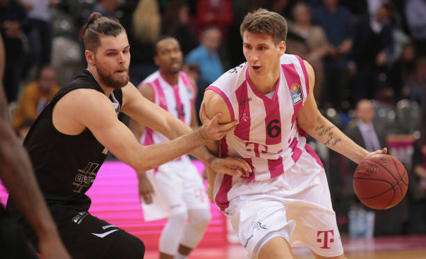 国际舞台上 国际舞台上