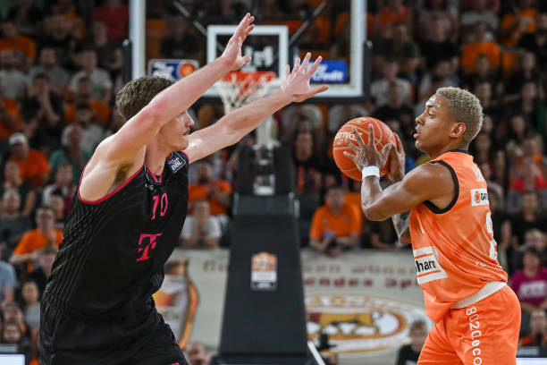 会在冬窗离 会在冬窗离