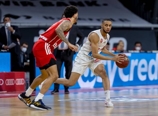 奏来保证康 奏来保证康